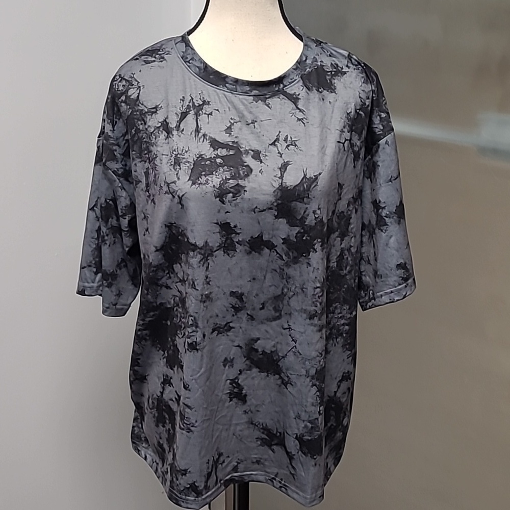 STMove Size M Grey/Black Tie Dye T-Shirt